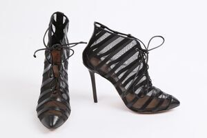 ALAIA Black Leather Caged Mesh Lace-Up Booties Boots Size 39.5. $1290